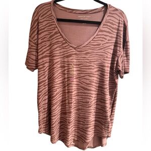 NWOT America Eagle Soft & Sexy Shirt Zebra Print V-Neck Top, XS